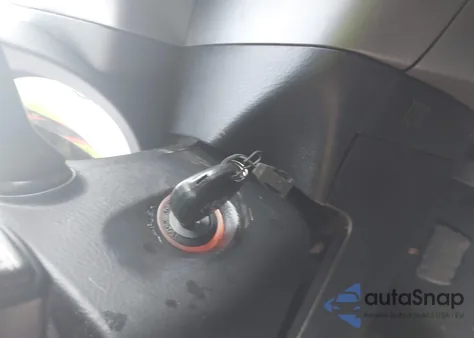 2007 Toyota Rav4 Sport V6 from USA, damaged, VIN JTMBK32V976017481